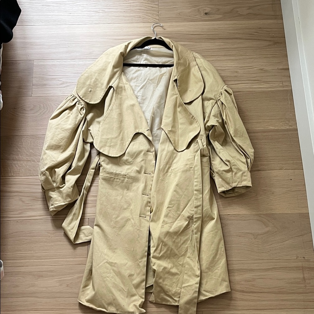 Elegant Tan Trench Coat for Women